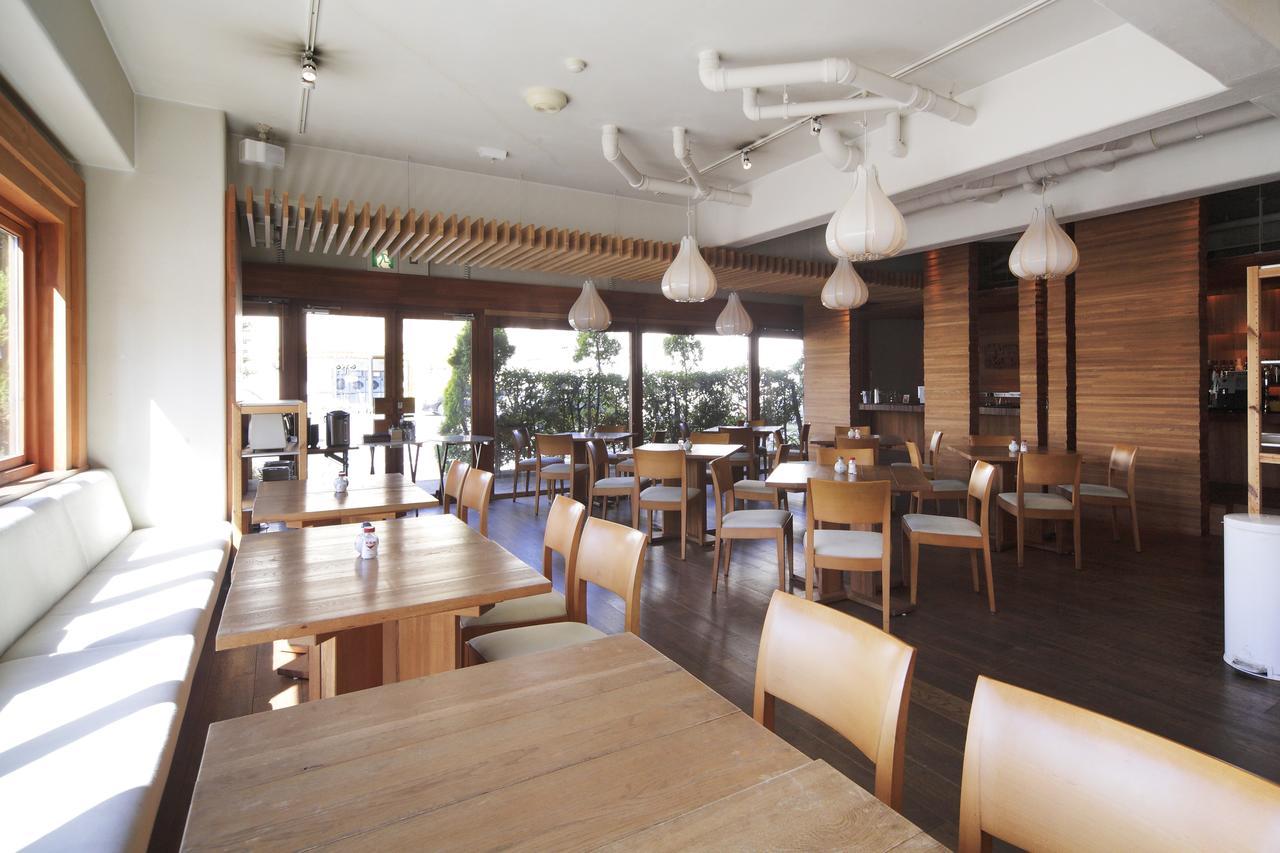 Park Hotel Kani Экстерьер фото